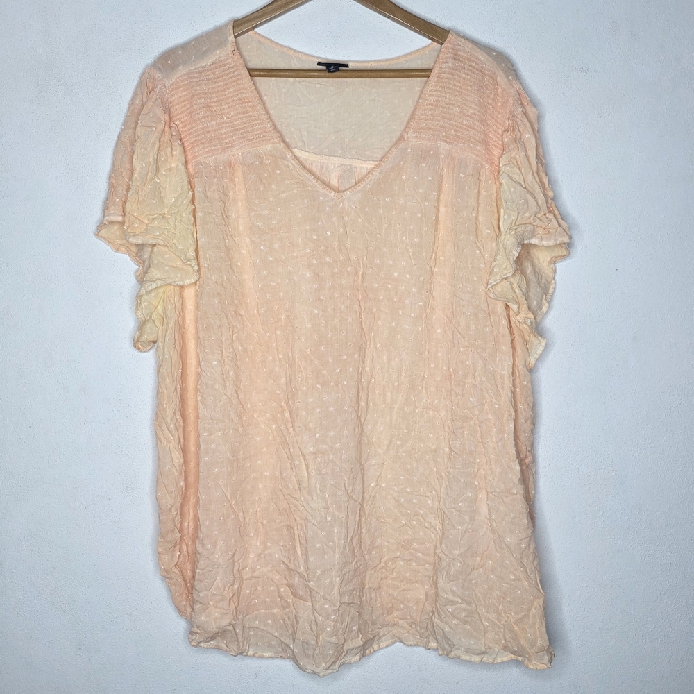 torrid Peach Dot-Texture V-Neck Short Ruffle Sleeve Blouse